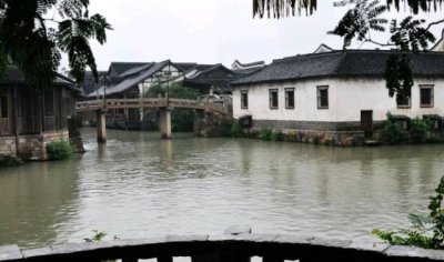 ​江南进入梅雨期，江南的梅雨有什么象征意义？