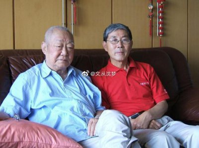 ​湖北书协原名誉主席李尔重，被称为“我们的才子和作家”