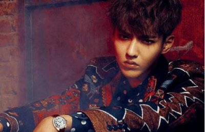 ​吴亦凡被diss？编剧发声不会与蔡徐坤、迪丽热巴合作，到底为何？