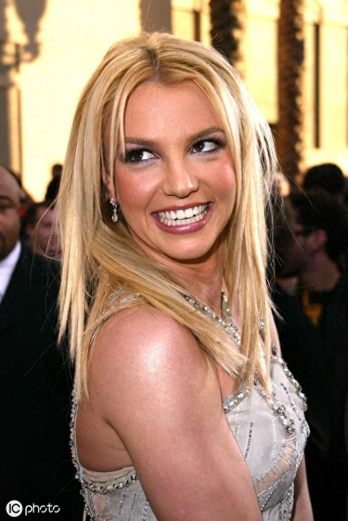 布兰妮·斯皮尔斯（Britney Spears）（小甜甜）